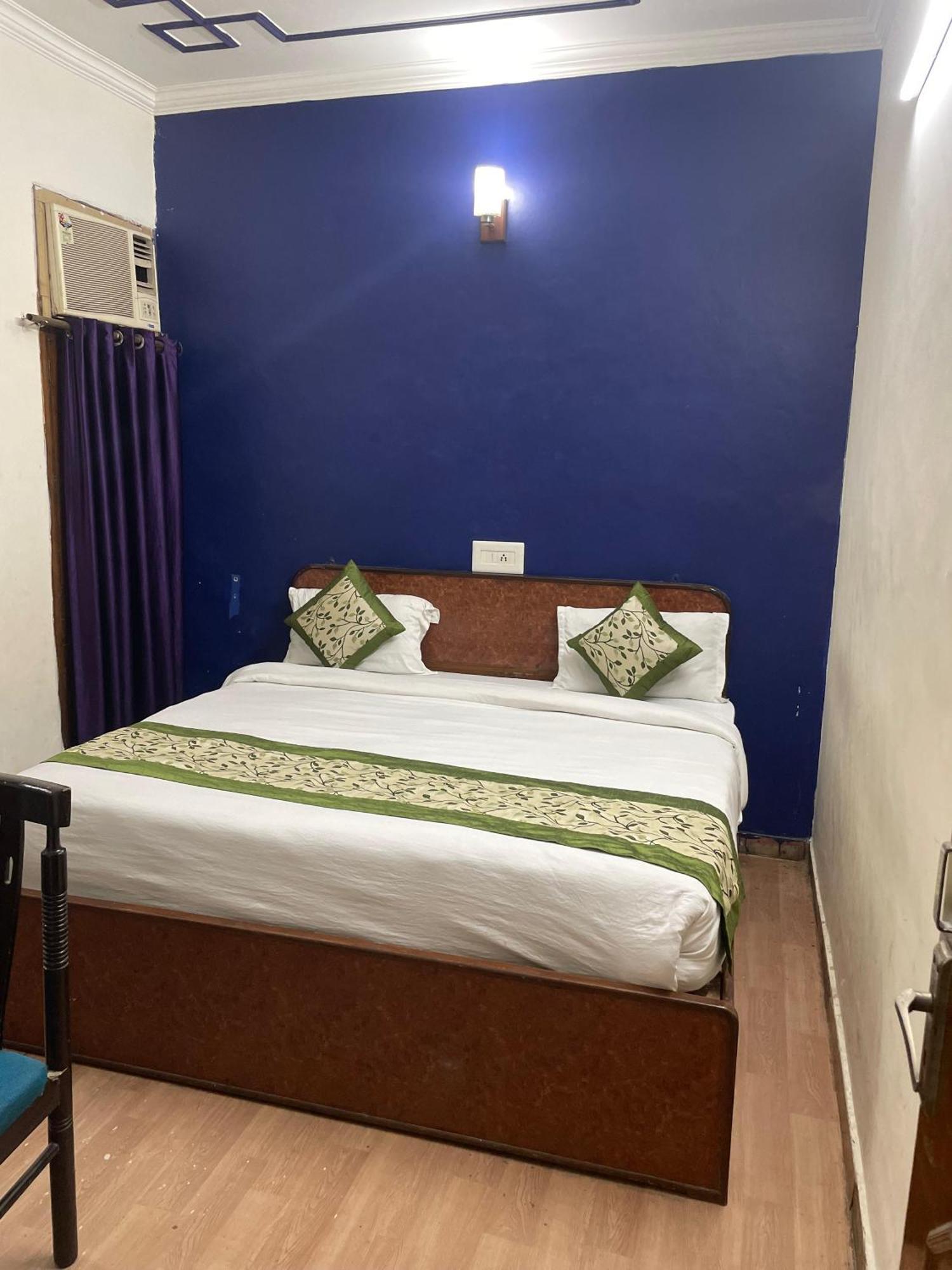 S R Plaza At Delhi Airport Hotel New Delhi Exterior photo